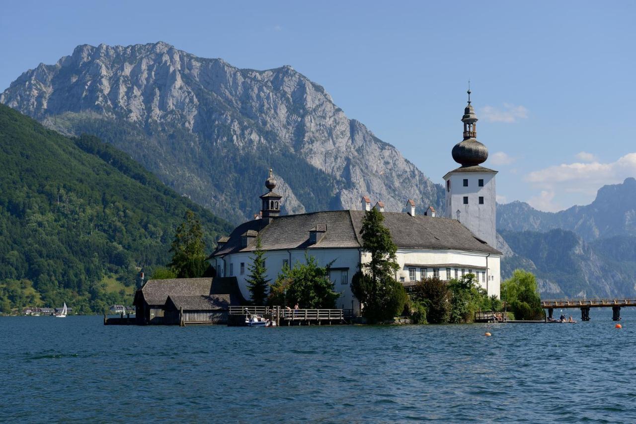 Boutiquehotel Zum Goldenen Hirschen Gmunden Luaran gambar
