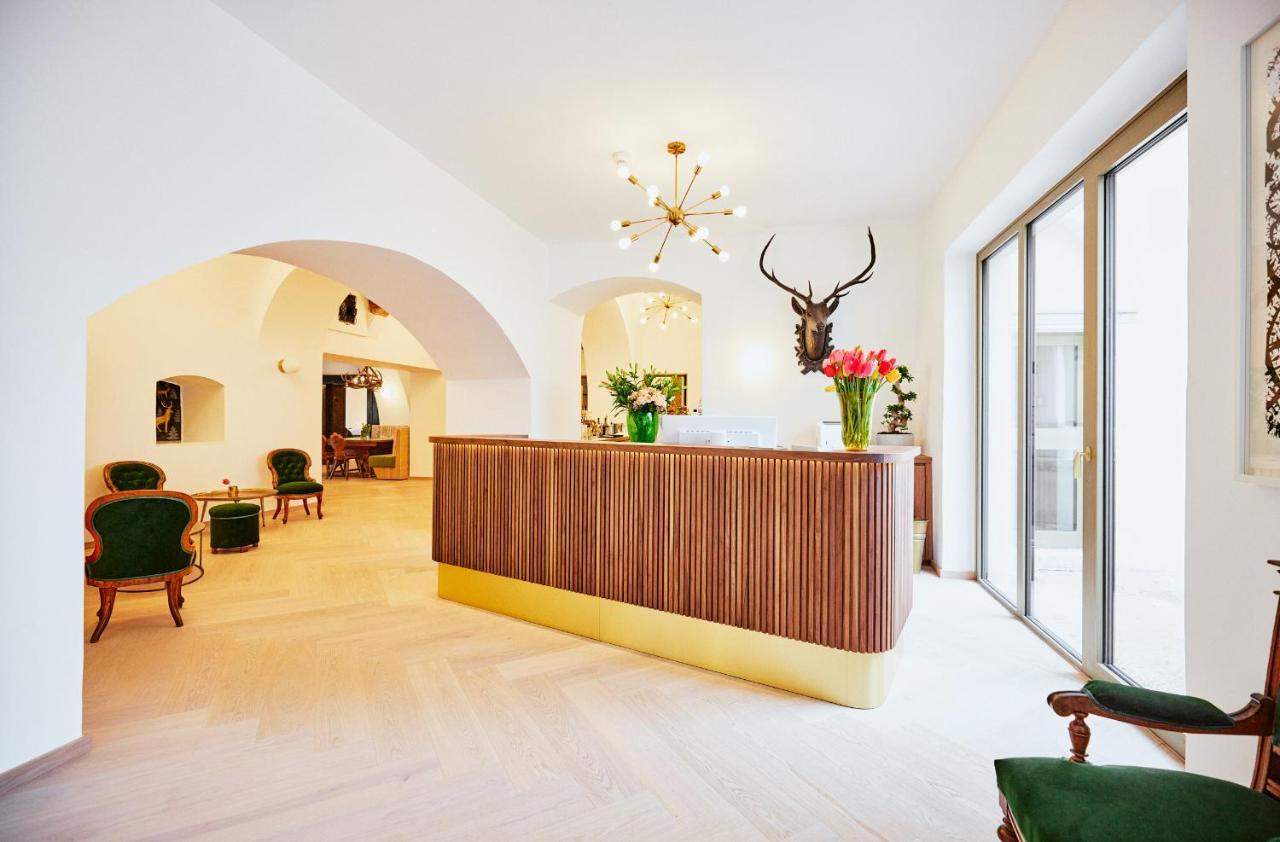 Boutiquehotel Zum Goldenen Hirschen Gmunden Luaran gambar