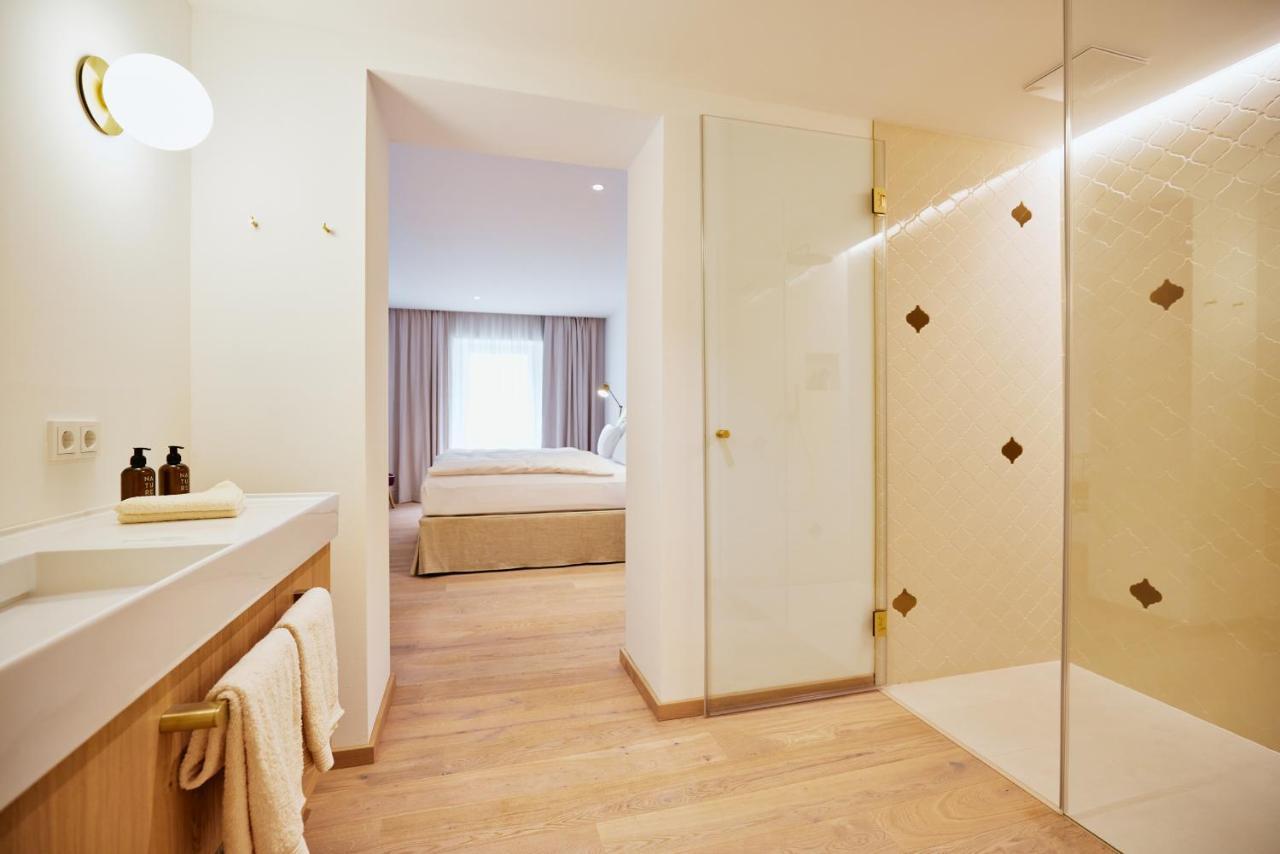 Boutiquehotel Zum Goldenen Hirschen Gmunden Luaran gambar