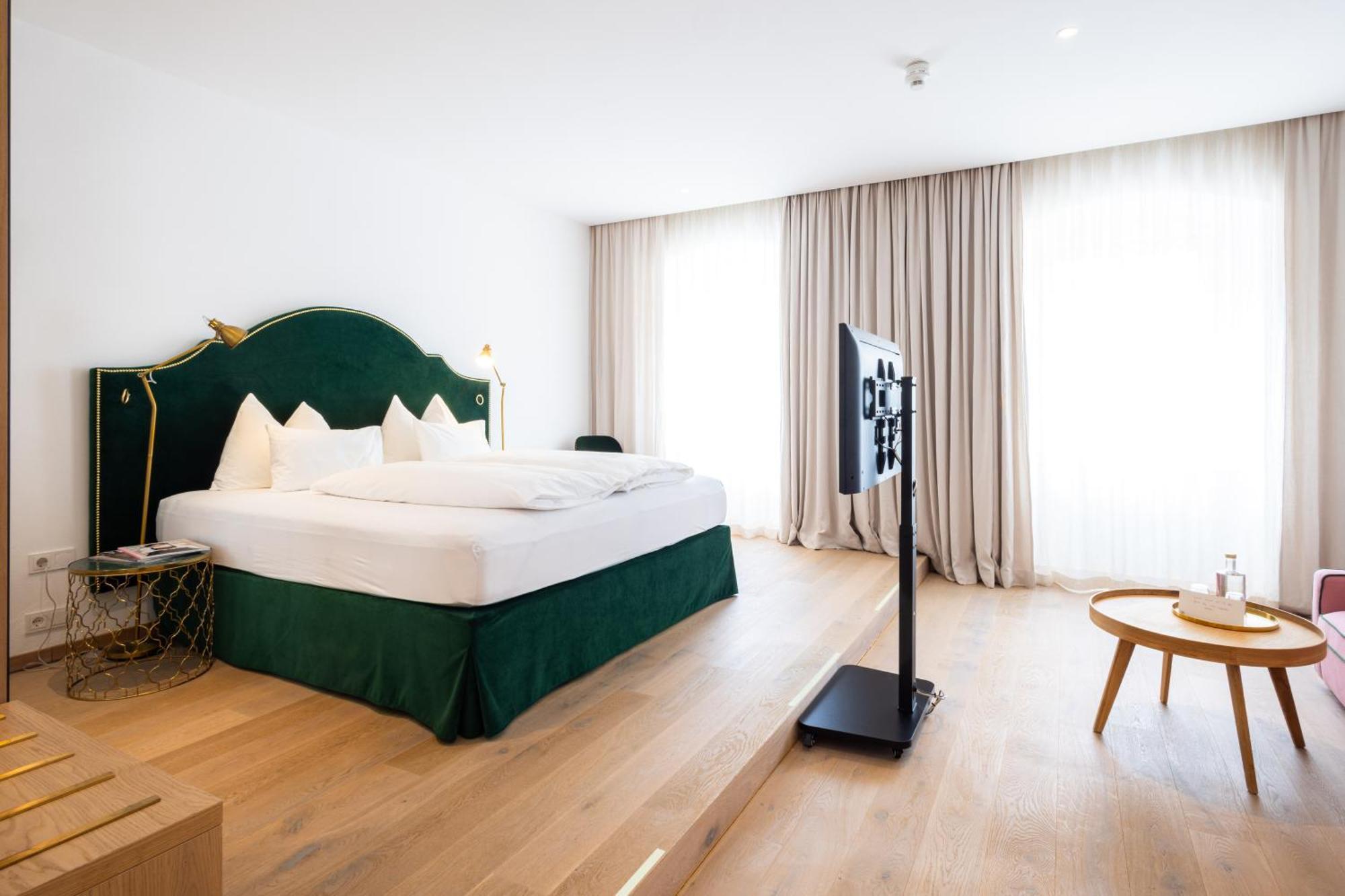 Boutiquehotel Zum Goldenen Hirschen Gmunden Luaran gambar